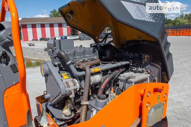 Дорожній каток Hamm HD 2010 в Житомирі