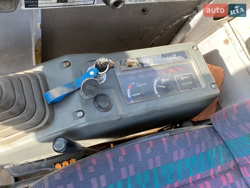 Миниэкскаватор Hanix H36C 1996 в Ровно