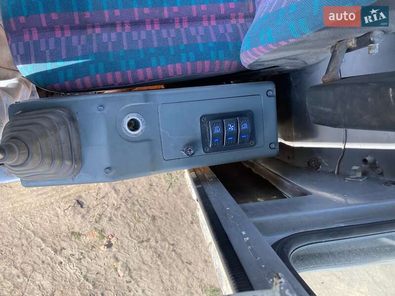 Миниэкскаватор Hanix H36C 1996 в Ровно