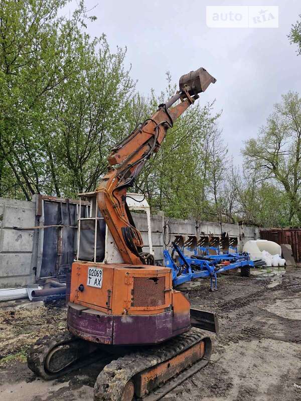 Миниэкскаватор Hanix SB30 1989 в Харькове