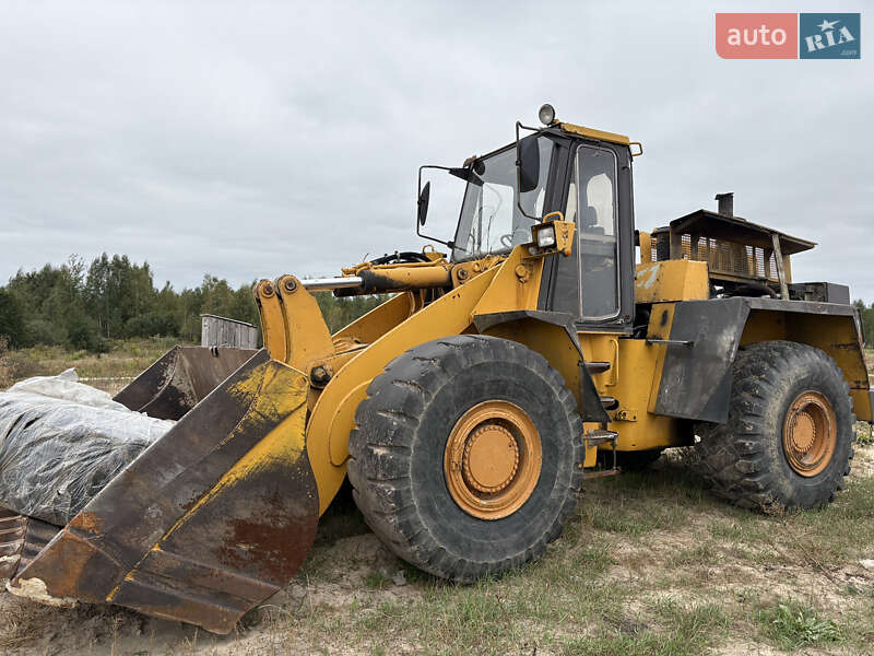 Фронтальный погрузчик Hanomag 70E 1995 в Луцке