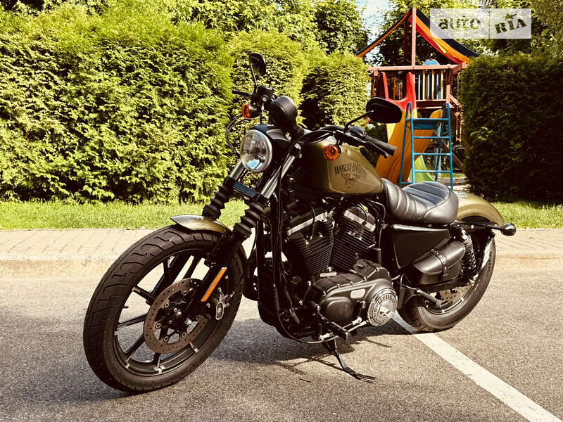 Боббер Harley-Davidson 883 Iron 2017 в Киеве