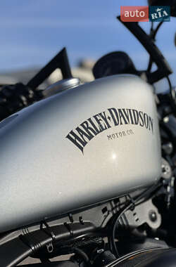 Боббер Harley-Davidson 883 Iron 2015 в 