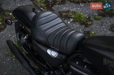Мотоцикл Круизер Harley-Davidson 883 Iron 2017 в 