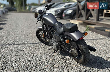 Мотоцикл Чоппер Harley-Davidson 883 Iron 2017 в 