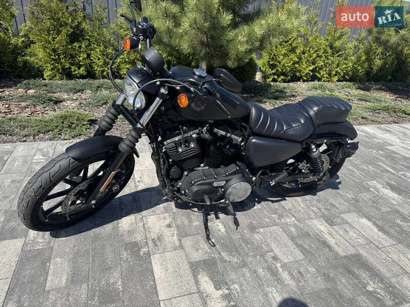 Боббер Harley-Davidson 883 Iron 2019 в Киеве