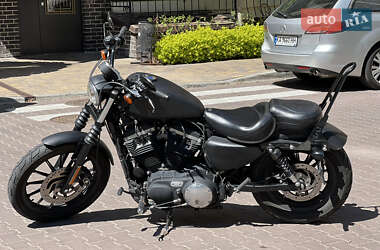 Мотоцикл Классик Harley-Davidson 883 Iron 2014 в 