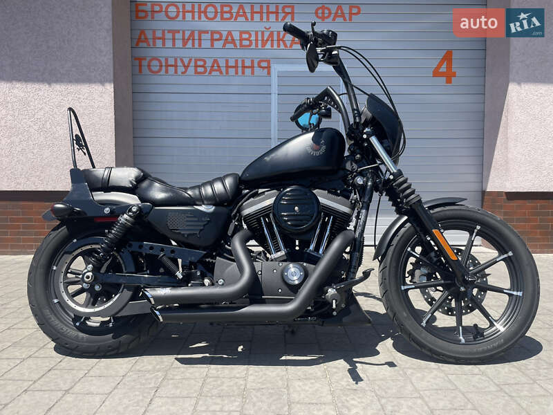 Мотоцикл Круизер Harley-Davidson 883 Iron 2019 в 