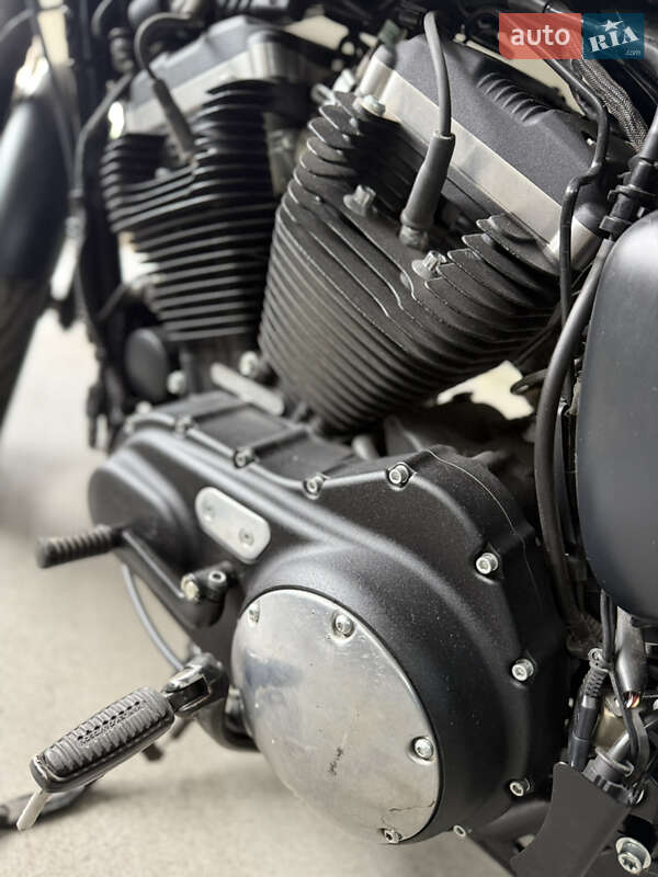 Боббер Harley-Davidson 883 Iron 2022 в Ровно