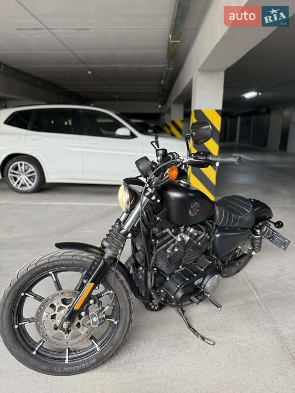 Боббер Harley-Davidson 883 Iron 2022 в Ровно