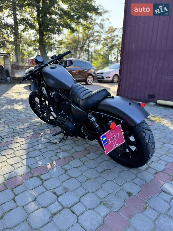Боббер Harley-Davidson 883 Iron 2017 в Луцьку