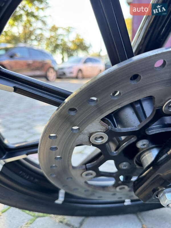 Боббер Harley-Davidson 883 Iron 2017 в Луцьку