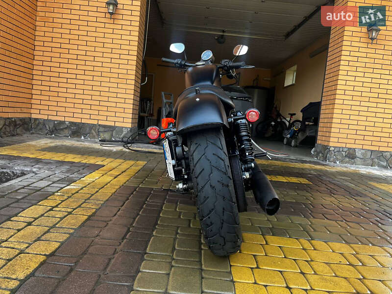 Мотоцикл Чоппер Harley-Davidson 883 Iron 2016 в Виннице