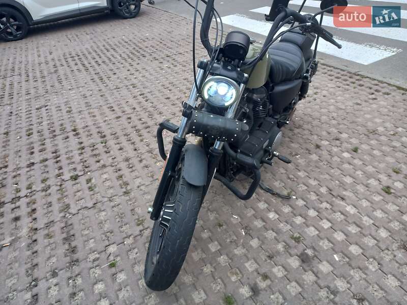 Мотоцикл Круизер Harley-Davidson 883 Iron 2011 в Киеве