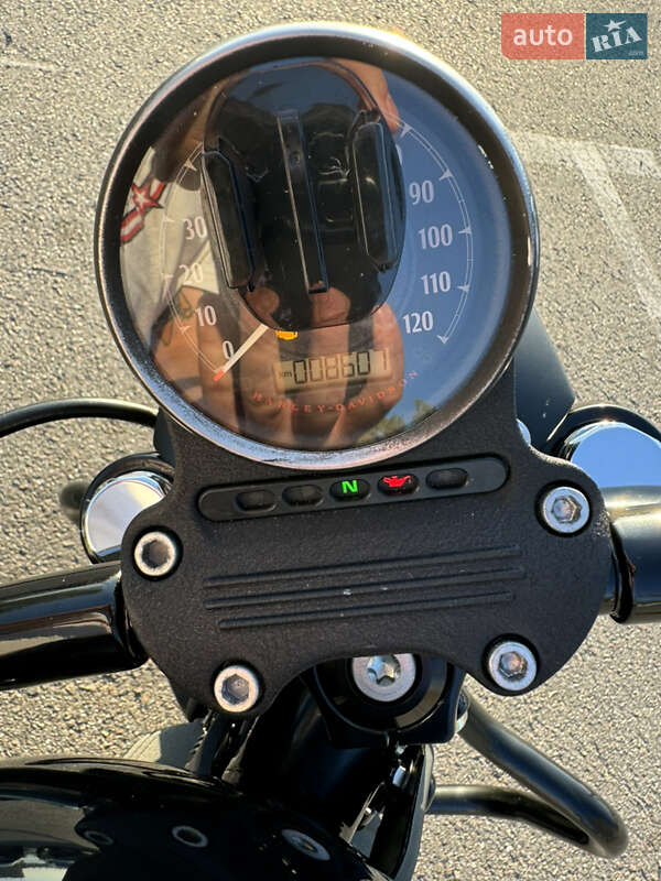 Боббер Harley-Davidson 883 Iron 2019 в Києві