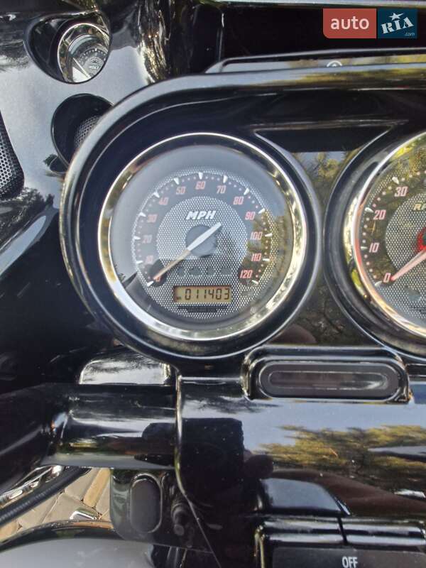 Мотоцикл Круизер Harley-Davidson CVO Road Glide 2012 в Киеве фото 2 Мотоцикл Круизер Harley-Davidson CVO Road Glide 2012 в Киеве