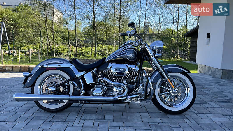 Мотоцикл Круизер Harley-Davidson CVO Softail 2014 в Львове