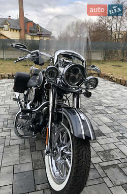 Мотоцикл Круизер Harley-Davidson CVO Softail 2014 в 