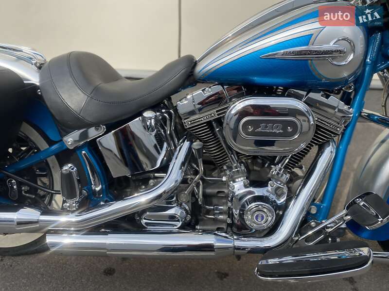 Мотоцикл Чоппер Harley-Davidson CVO Softail 2015 в Києві