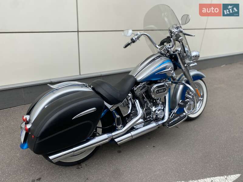 Мотоцикл Чоппер Harley-Davidson CVO Softail 2015 в Києві