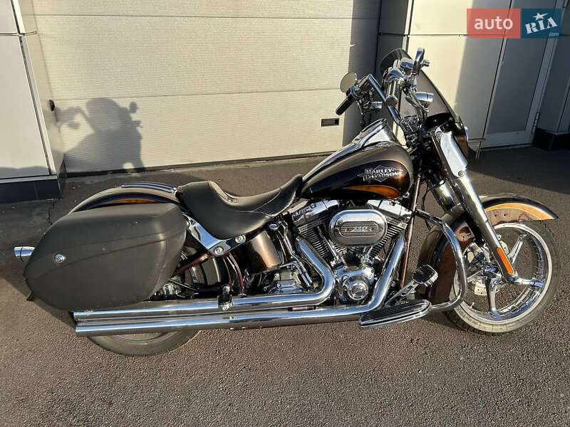 Мотоцикл Чоппер Harley-Davidson CVO Softail 2011 в 