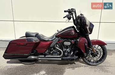 Мотоцикл Туризм Harley-Davidson CVO Street Glide 2019 в 