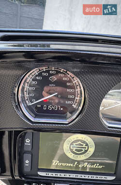 Мотоцикл Чоппер Harley-Davidson CVO Street Glide 2016 в 
