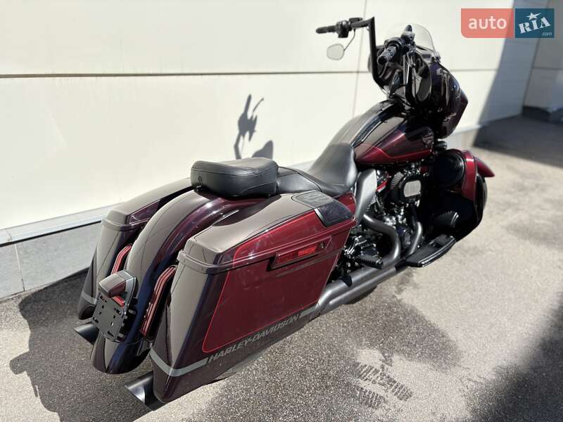 Мотоцикл Туризм Harley-Davidson CVO Street Glide 2019 в Києві фото 3 Мотоцикл Туризм Harley-Davidson CVO Street Glide 2019 в Києві