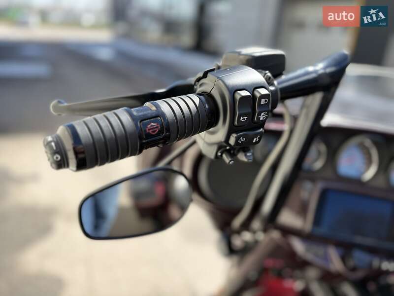 Мотоцикл Туризм Harley-Davidson CVO Street Glide 2019 в Києві фото 7 Мотоцикл Туризм Harley-Davidson CVO Street Glide 2019 в Києві