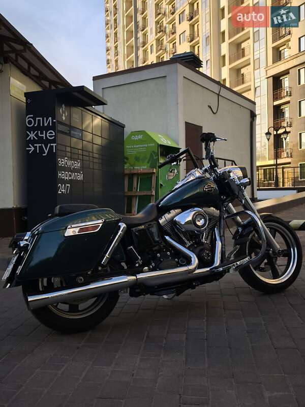 Мотоцикл Туризм Harley-Davidson Dyna Switchback 2013 в 
