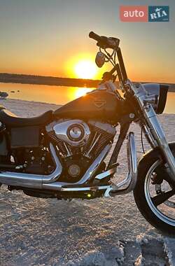 Мотоцикл Туризм Harley-Davidson Dyna Switchback 2013 в 
