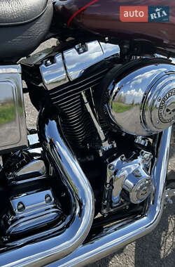 Мотоцикл Чоппер Harley-Davidson Dyna Wide Glide 2002 в 