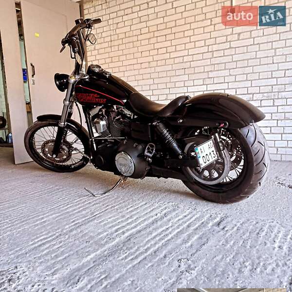 Мотоцикл Кастом Harley-Davidson Dyna Wide Glide 2015 в 