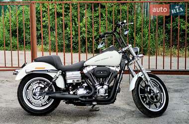 Мотоцикл Кастом Harley-Davidson Dyna 2017 в 
