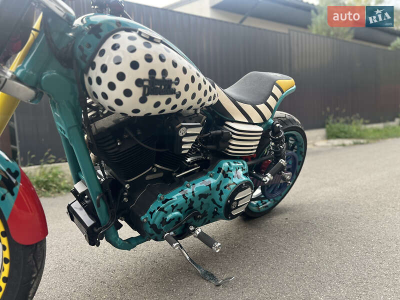 Мотоцикл Чоппер Harley-Davidson Dyna 2015 в Киеве