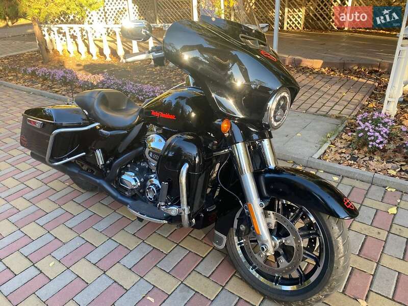 Мотоцикл Круизер Harley-Davidson Electra Glide 2015 в Краматорске