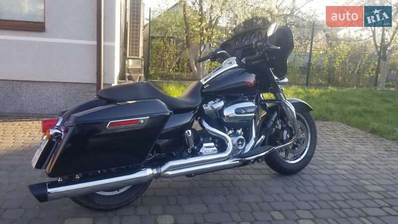 Мотоцикл Круизер Harley-Davidson Electra Glide 2019 в Житомире