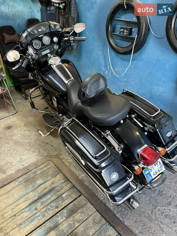 Мотоцикл Круизер Harley-Davidson Electra Glide 2011 в Кременчуге