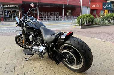 Мотоцикл Круизер Harley-Davidson Fat Boy 2015 в 