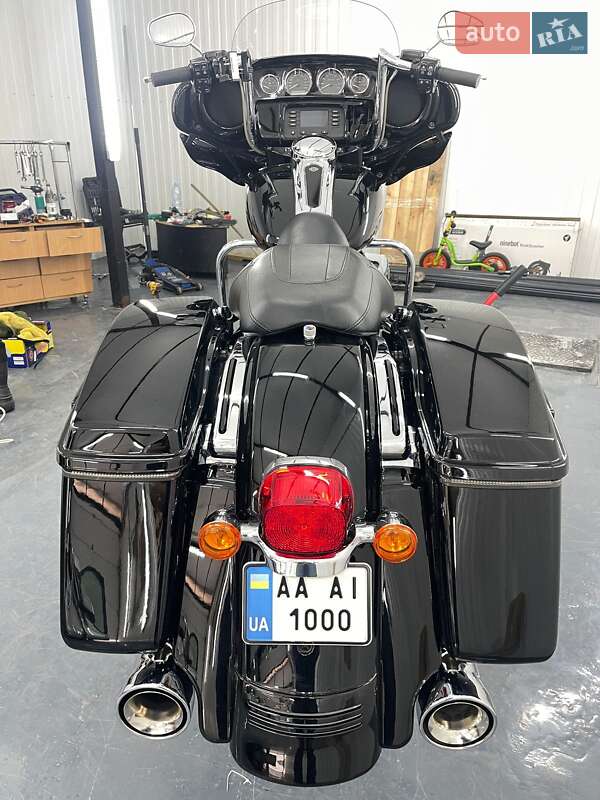 Мотоцикл Круизер Harley-Davidson FLHTC 2019 в Киеве