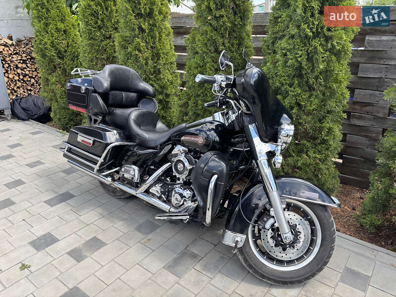 Мотоцикл Круізер Harley-Davidson FLHTC 2004 в Дніпрі фото Мотоцикл Круізер Harley-Davidson FLHTC 2004 в Дніпрі