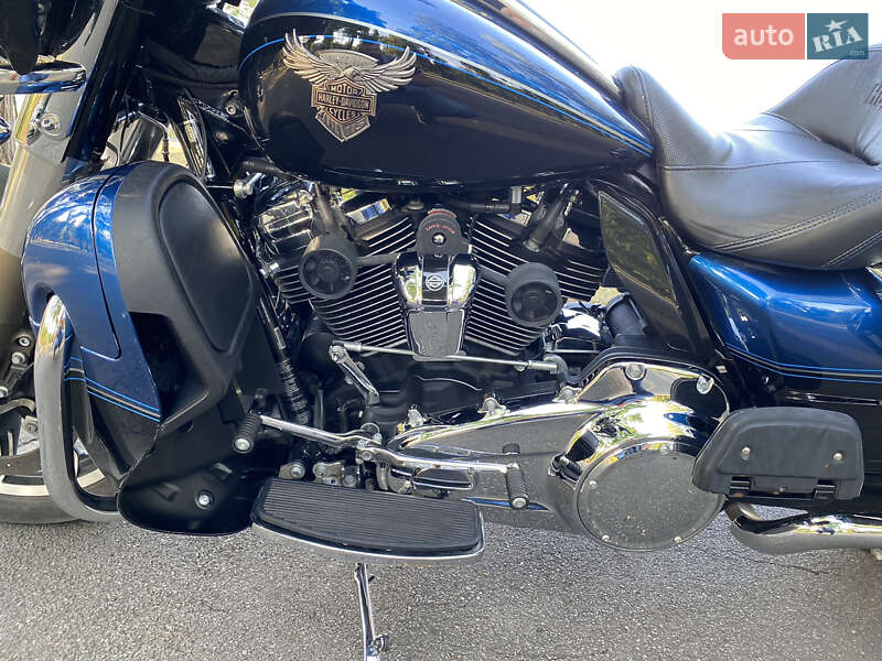 Мотоцикл Круизер Harley-Davidson FLHTCU Ultra Classic Electra Glide 2018 в Киеве