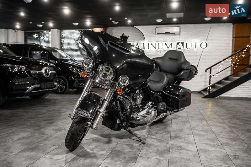Harley-Davidson FLHTCU Ultra Classic Electra Glide 2018