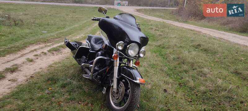 Harley-Davidson FLHTCU Ultra Classic Electra Glide 2002