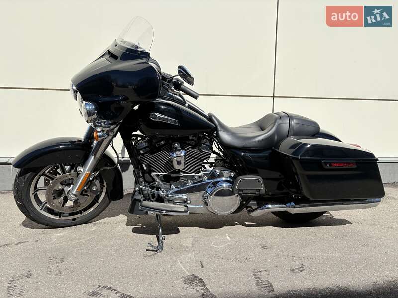 Мотоцикл Туризм Harley-Davidson FLHTCU Ultra Classic Electra Glide 2017 в Киеве