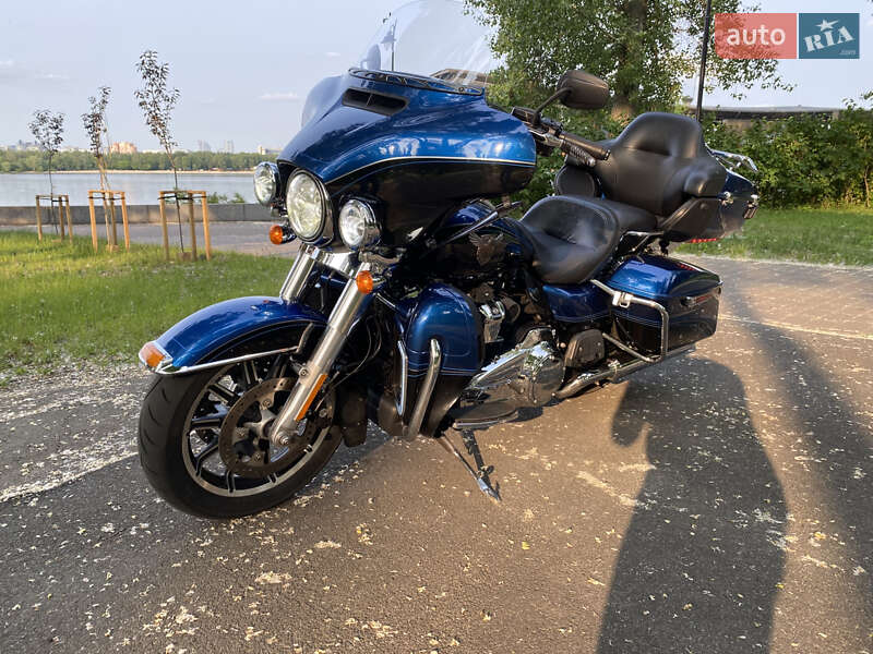 Мотоцикл Круизер Harley-Davidson FLHTCU Ultra Classic Electra Glide 2018 в Киеве