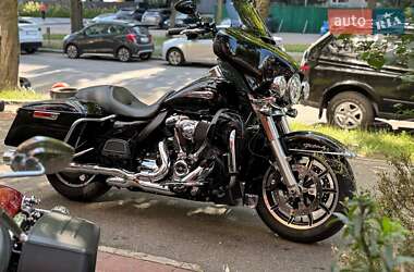 Мотоцикл Круизер Harley-Davidson FLHTCU Ultra Classic Electra Glide 2018 в 