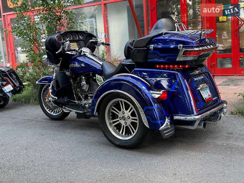 Трайк Harley-Davidson FLHTCUTG 2017 в Києві