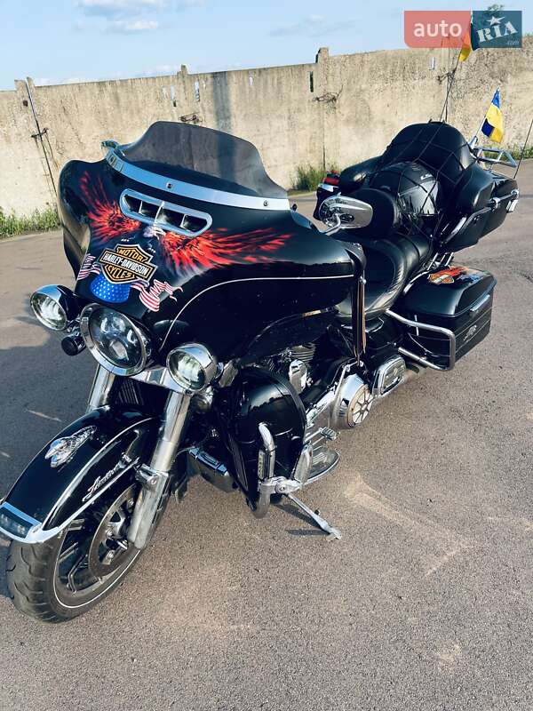 Harley-Davidson FLHTK Electra Glide Ultra Limited 2014
