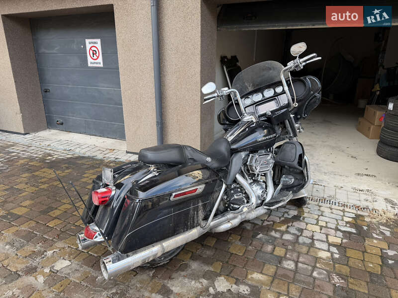 Мотоцикл Чоппер Harley-Davidson FLHTK Electra Glide Ultra Limited 2015 в Коломиї